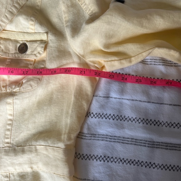 Chico's Yellow Safari/Utility Linen Blazer- Size 2 - Picture 5 of 6